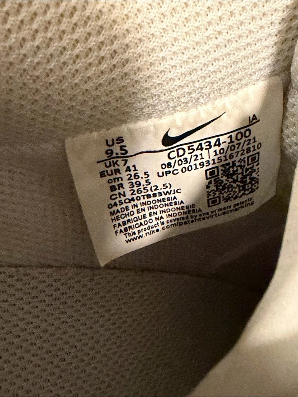 Nike White Low-Top Sneakers